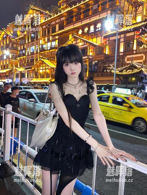 首页黑料大集合！17c吃瓜已悄悄把八卦加到咖啡里，你敢来吗？