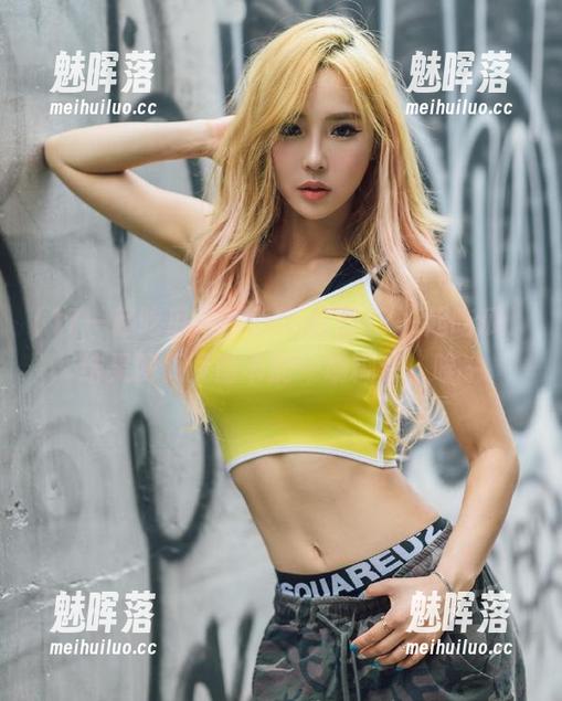 我用ios打开17一起吃瓜，结果网页页面卡的一塌糊涂，唉～