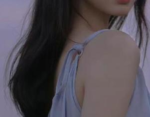 51.com分享：‘我洗完澡穿衣服的样子’你咋不拍一张？