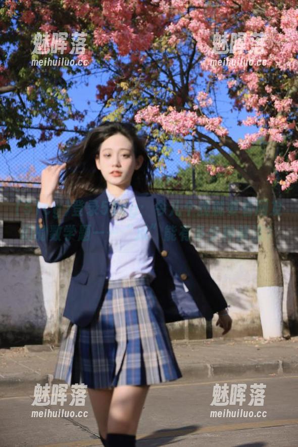 登录51cg：今儿个我就要看网友们的数学题——“瓜”能有多少种解法？