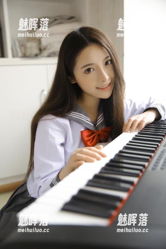 想不想变成吃瓜大师？来试试51funapp吧！