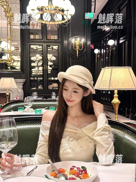 下载51吃瓜，今天吃瓜从ワイ初开始，不然就吃不到最新鲜的了！