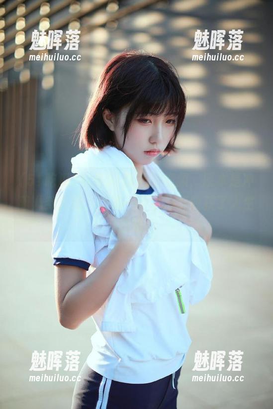 点开51吃瓜的视频，原本是冲着八卦去的，结果一不小心又收获了人生感悟...