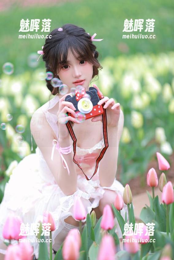 “51吃瓜中心”今天秒杀免费瓜，口味随你挑，虽然都是甜的！
