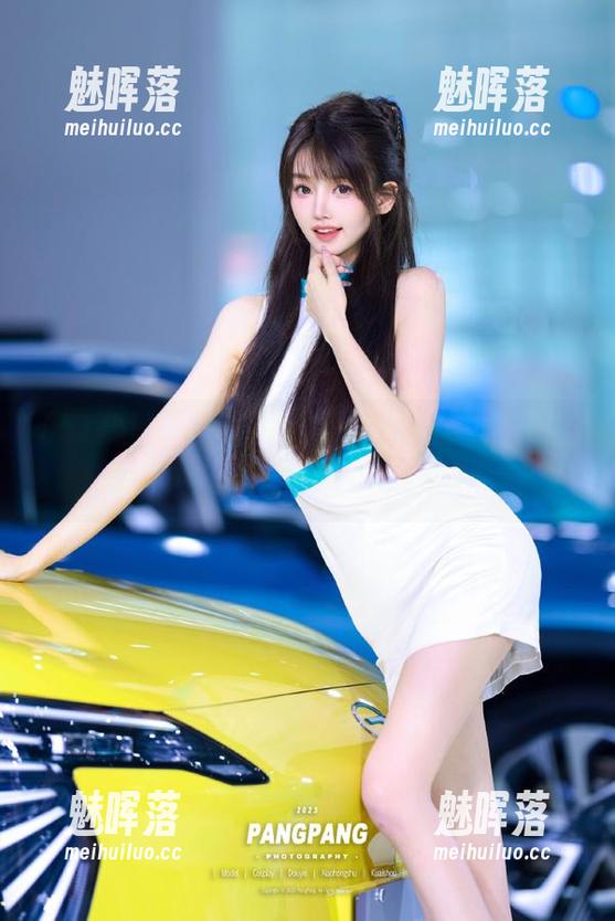 使用51热门app，五秒钟内吃完一天的八卦，快来体验！