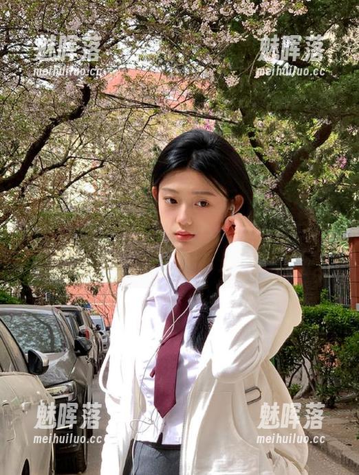又逛了一趟91吃瓜网，app里的今日热瓜堪比一场大片，可惜只有瓜没演员！