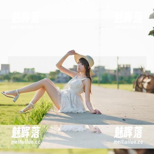 每天守着免费的92吃瓜网页，好像在盲盒，运气好的时候真能捡到大料！