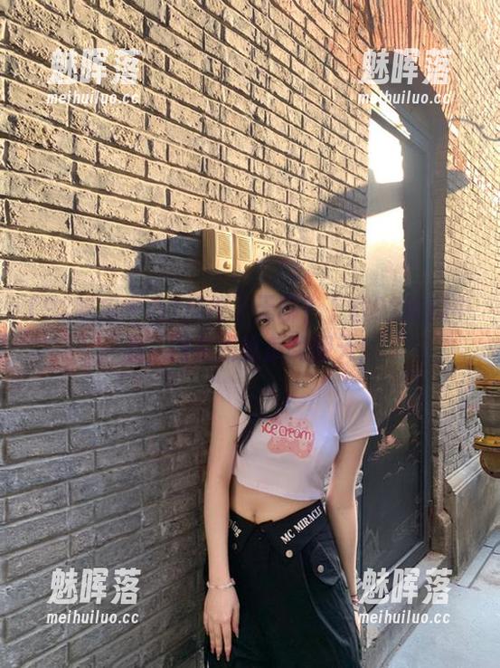 厌倦了无聊？下载92吃瓜中心，网在线吃瓜嗨翻天！