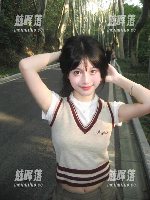 别让“heiliao.cool苹果版”的八卦成为你的一餐，偶尔也要让梦灵光闪现吧！