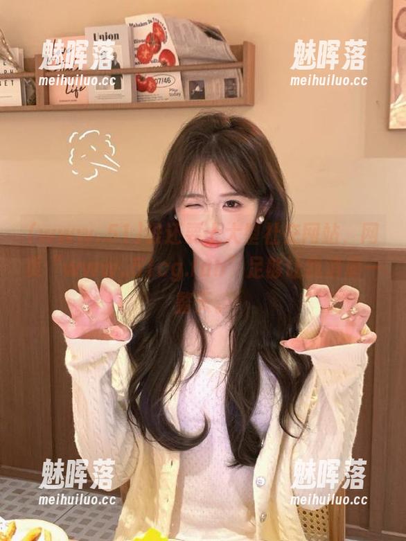 谁还要上大型社交网站，网页“www..51cg.fun”足够让我消磨一整天。
