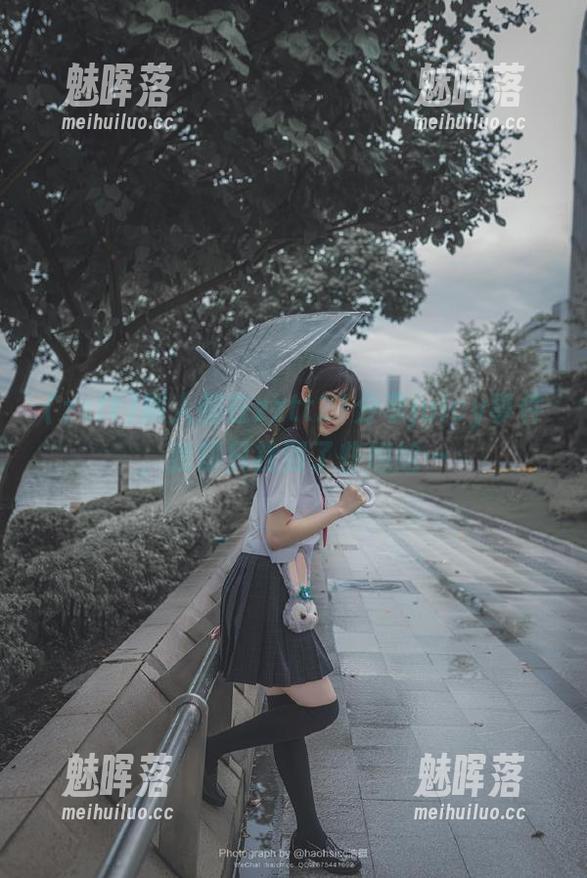 别人都在zztt21分享juicy事件，我却只找到了些尴尬…