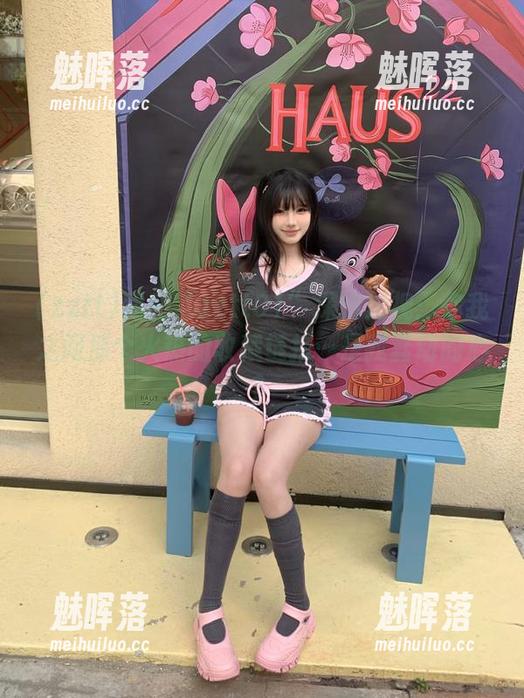 我和“zztt01”深情对视：你我之间那个火热的收藏链接…是我蠢动的心？