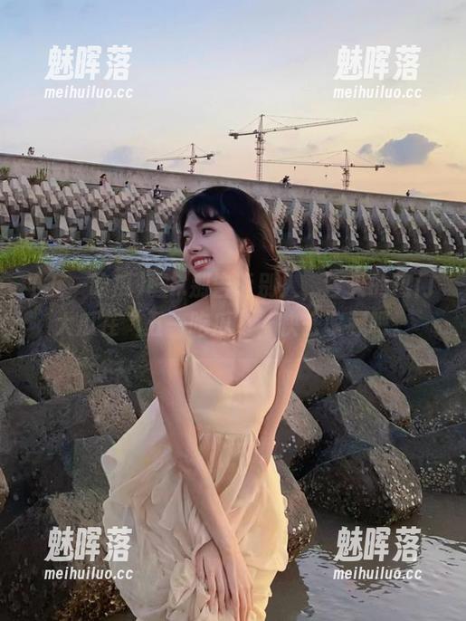 嘘...别告诉别人，今天的热门大瓜在“五一吃瓜”，快去收藏吧。
