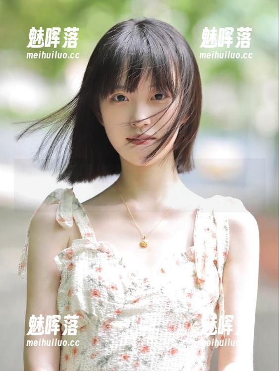 吃瓜也要讲究！下载五一吃瓜网，官网入口带你乘风破浪。