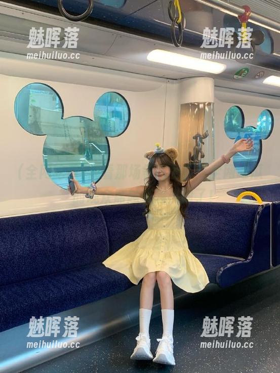 观看那场争论赛，“全网吃瓜”的观众席越搞越热闹了！