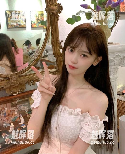 吃瓜911，app里面的瓜比我前任还要配得上“神秘人物”这个称号。