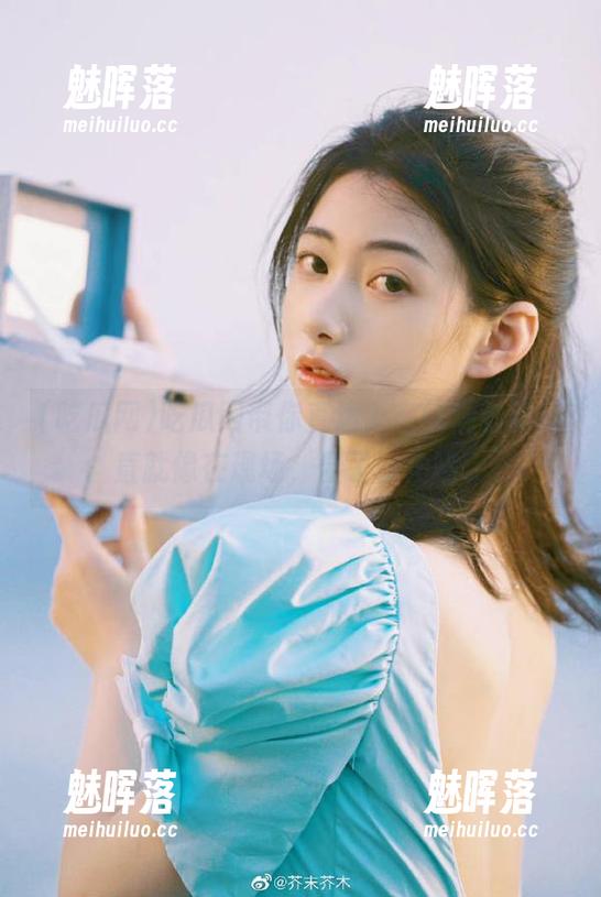 吃瓜网带你直达，在线观看时简直就像在现场，湿了眼角唷。