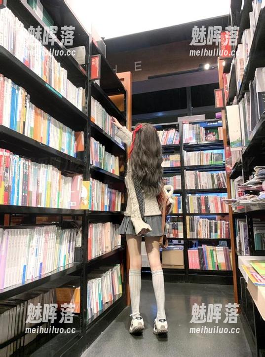 吃瓜网app“观看”一波网友的八卦操作，果然全是戏精