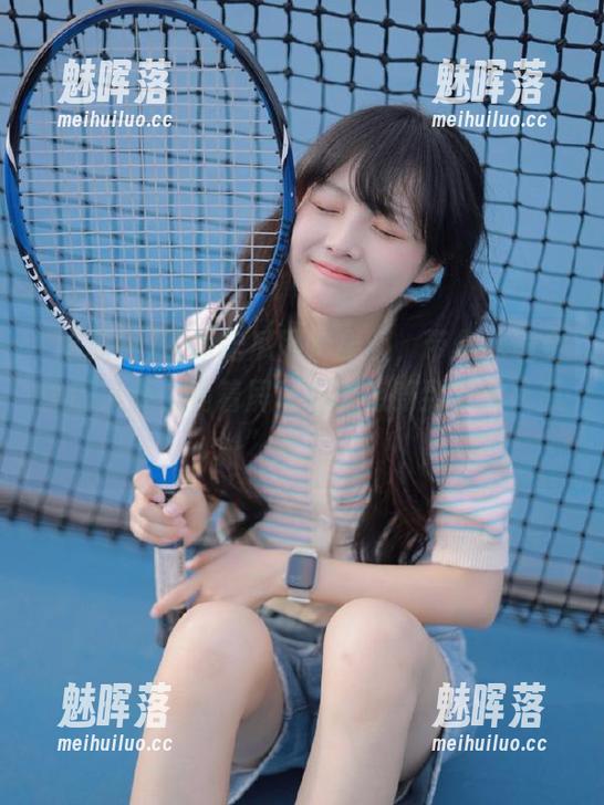 下载吃瓜网苹果版，带你吃遍全国的八卦，隔着屏幕都能感受到那股“瓜”味儿！