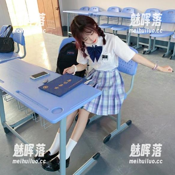 直达吃瓜网，免费瓜无限续，舒服得让你忍不住说几句，哈哈！