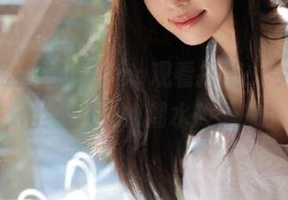 吃瓜网app观看指南：今日热点，坐看八卦如潮水般涌来！