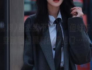 虽然我不想说，但好奇心带我穿过明星黑料的传送门……