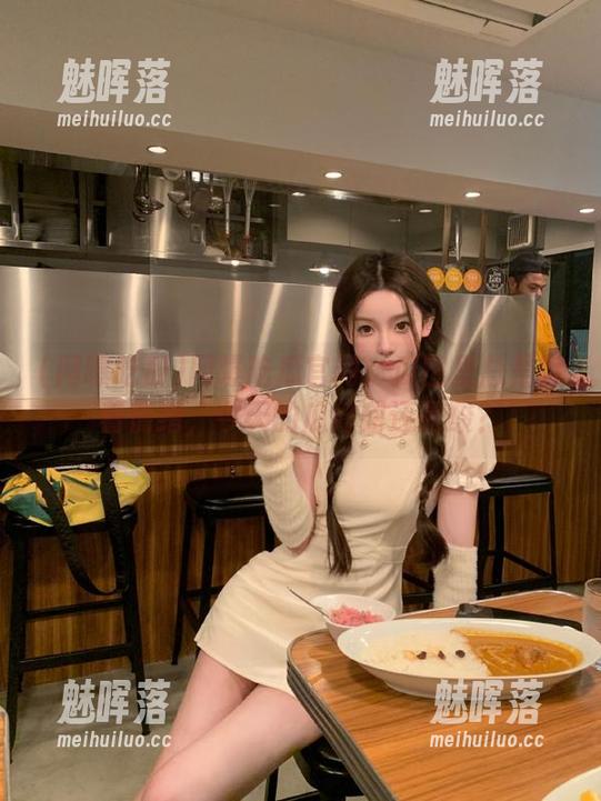 网曝吃瓜官网：瓜田里总是藏着情绪，今天的瓜好甜还是酸？