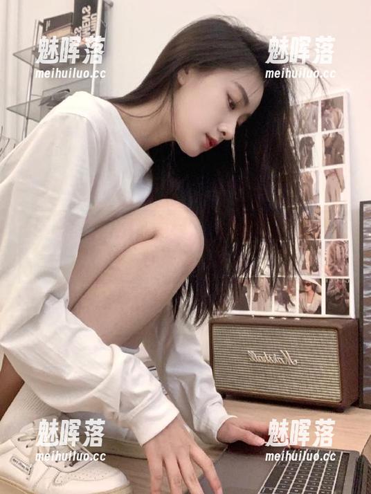 网曝黑料，一个免费的爆料池，快来蹲点吧！