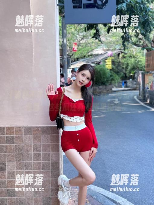 在“黑料不咋样”网站在线深潜，这些瓜还真是稀里糊涂。