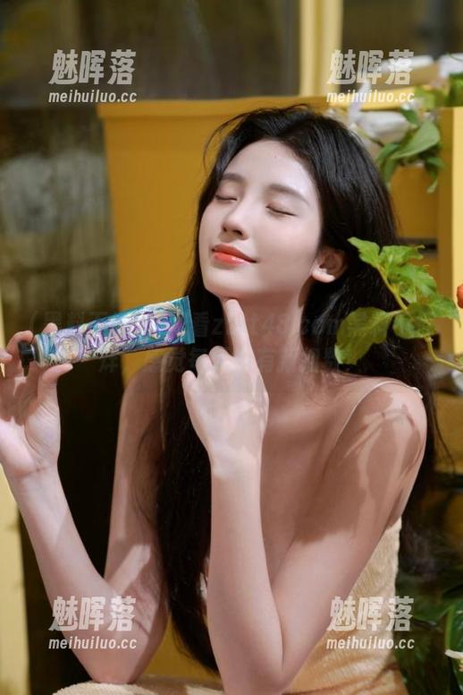 观看zztt48.ccm黑料不打烊，感觉每天都有新招数！