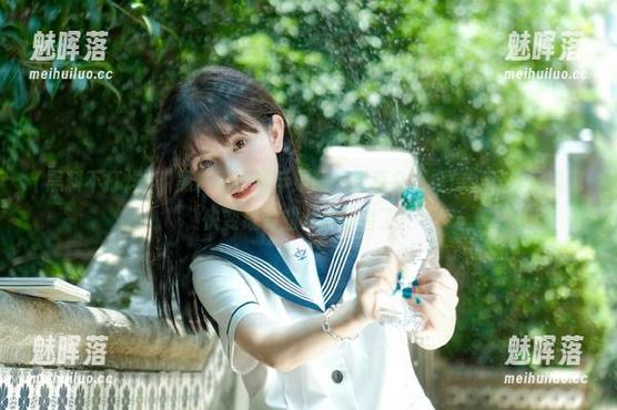 “黑料不打烊苹果版”果真名不虚传，下载后我都快变成专业八卦记者了！
