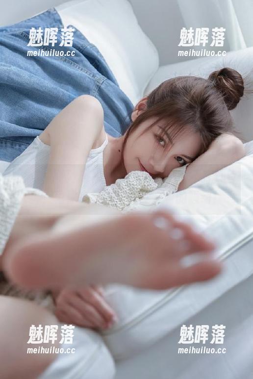 瓜田不李耶，黑料不打烊首页，为你直播深夜在线观看的骚动！