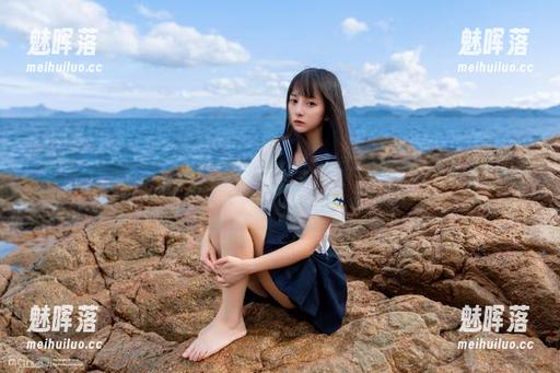 2025年，黑料不打烊655.fun，来这里免费领暴料，拳头夹杂“好心”送你吃瓜！