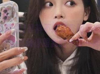黑料不打烊官网最新更新，我的好奇心燃烧得跟我的午饭一样旺盛！