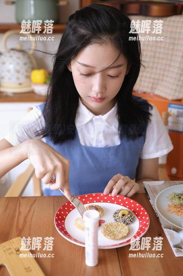 安卓版黑料正能量悄悄上线，index.php上的瓜不止是文字哦！