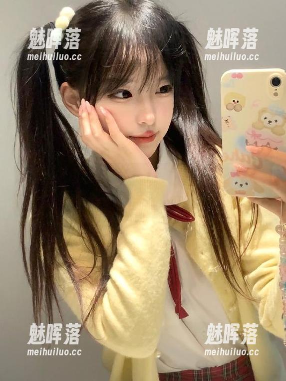 黑料老司机heiliao苹果版，跟着我一起拐进八卦的小巷！