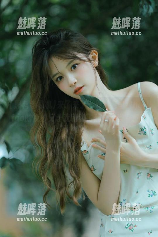 来了来了，黑料老司机heiliao的视频又让我嗨到飞起，相当有意思啊！