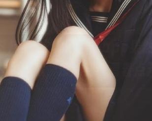 这款“黑网料”app果然是个人性研究的宝藏，没想到我看着点开了。